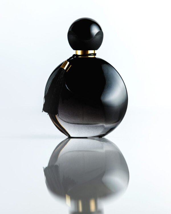 front view bottle perfume black glass   bottle